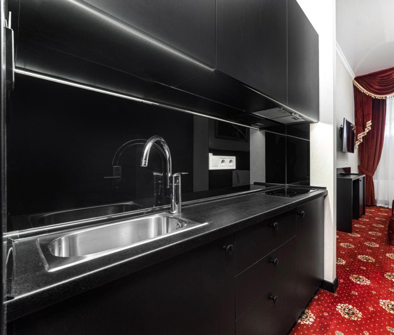 Arcadia City Apartments Odessa Exteriör bild